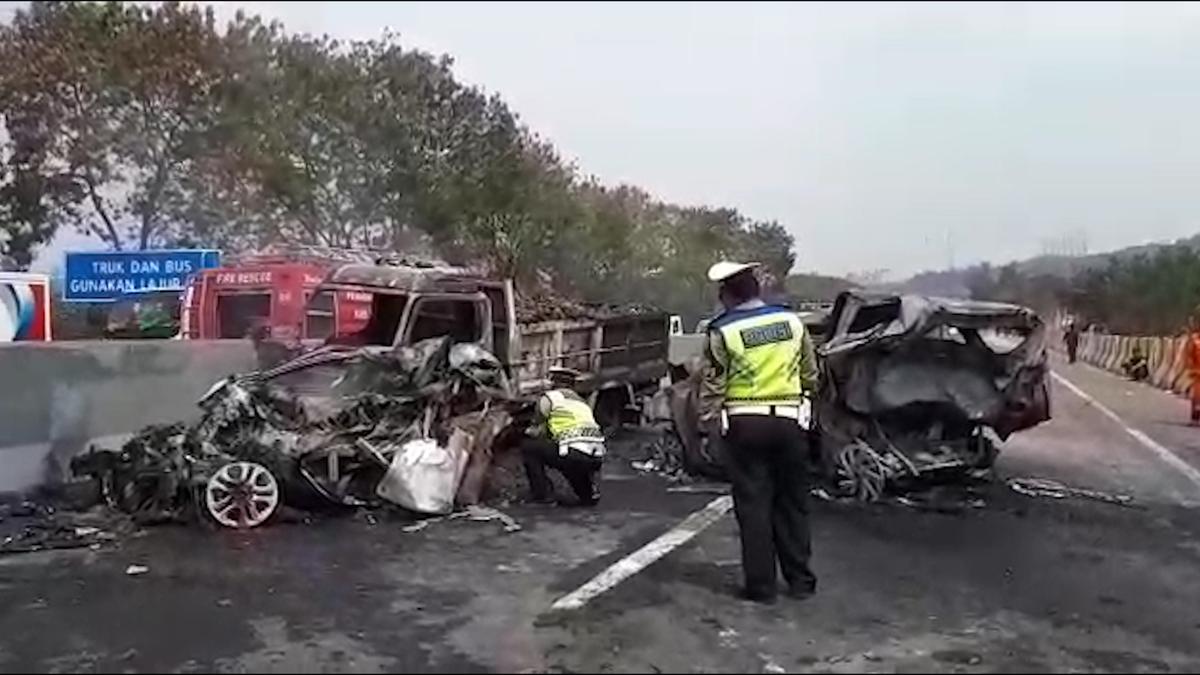 Tabrakan Beruntun di Tol Cipularang, Pengemudi Diminta Tingkatkan Kewaspadaan